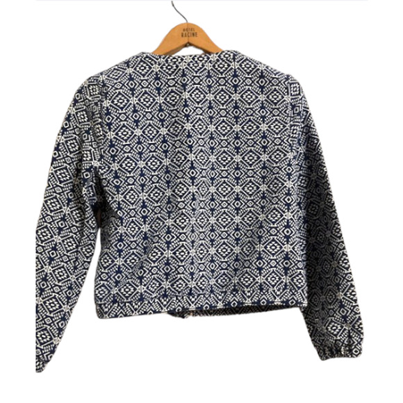 BLUE and White GEOMETRIC Pattern Jacket - Picture 5 of 7